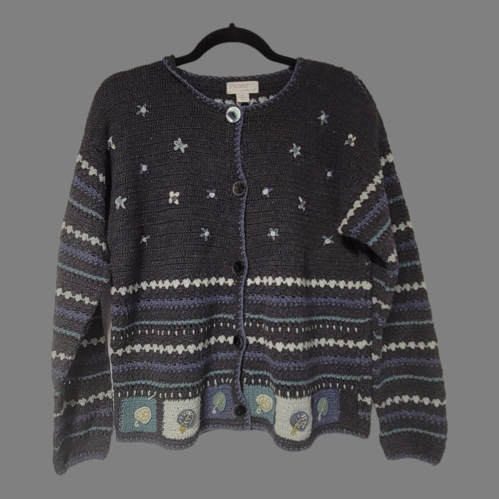 🌸‎ Portraits by Northern Isles Hand-Knit Cardigan – Medium